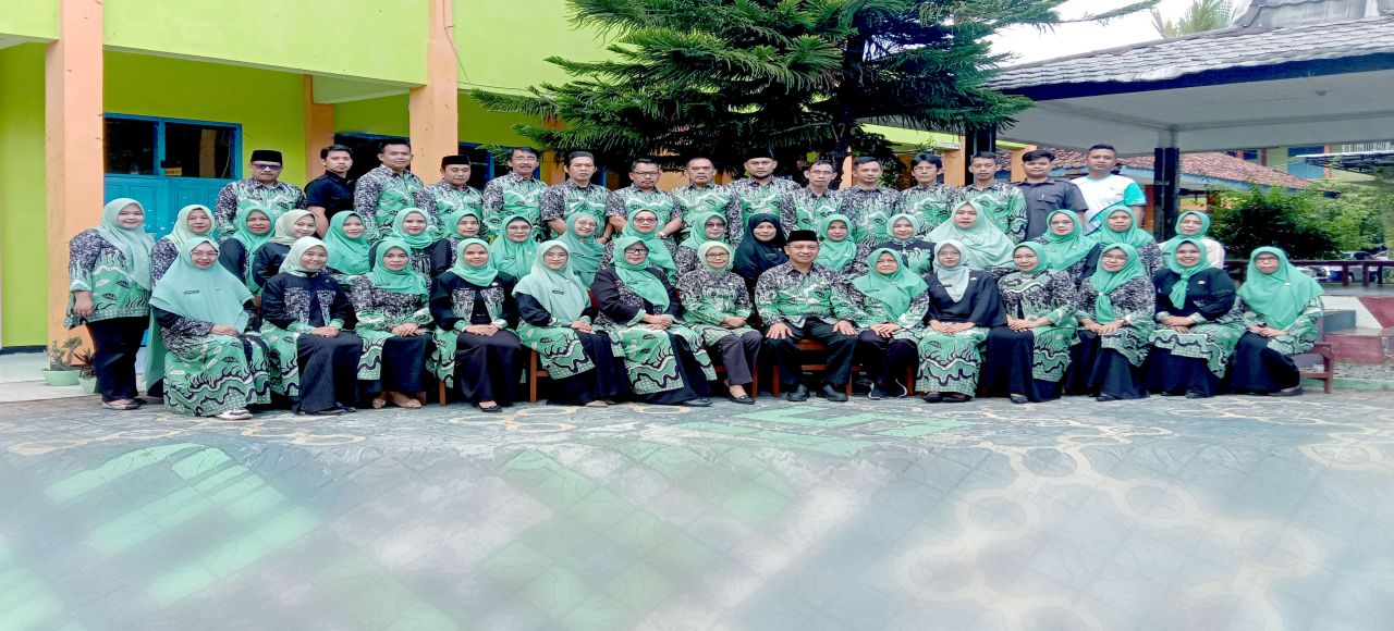 Pendidik dan Tenaga Kependidikan